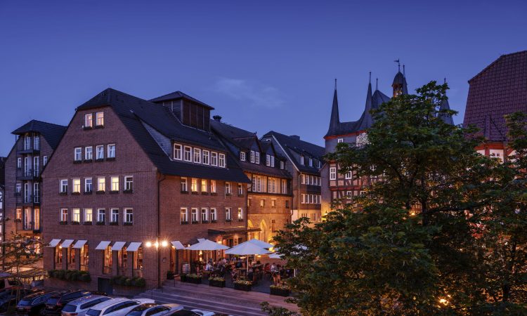 Von Urlaubern ausgezeichnet: Die Sonne Frankenberg erhält HolidayCheck Special Award und gehört zu den TOP 10-Hotels in Hessen